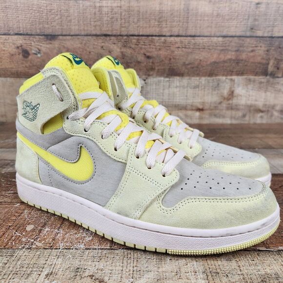 Nike Air Jordan 1 High Zoom Air CMFT 2 Women's Size 10.5 Yellow Shoes DV1305-800 - Picture 1 of 10
